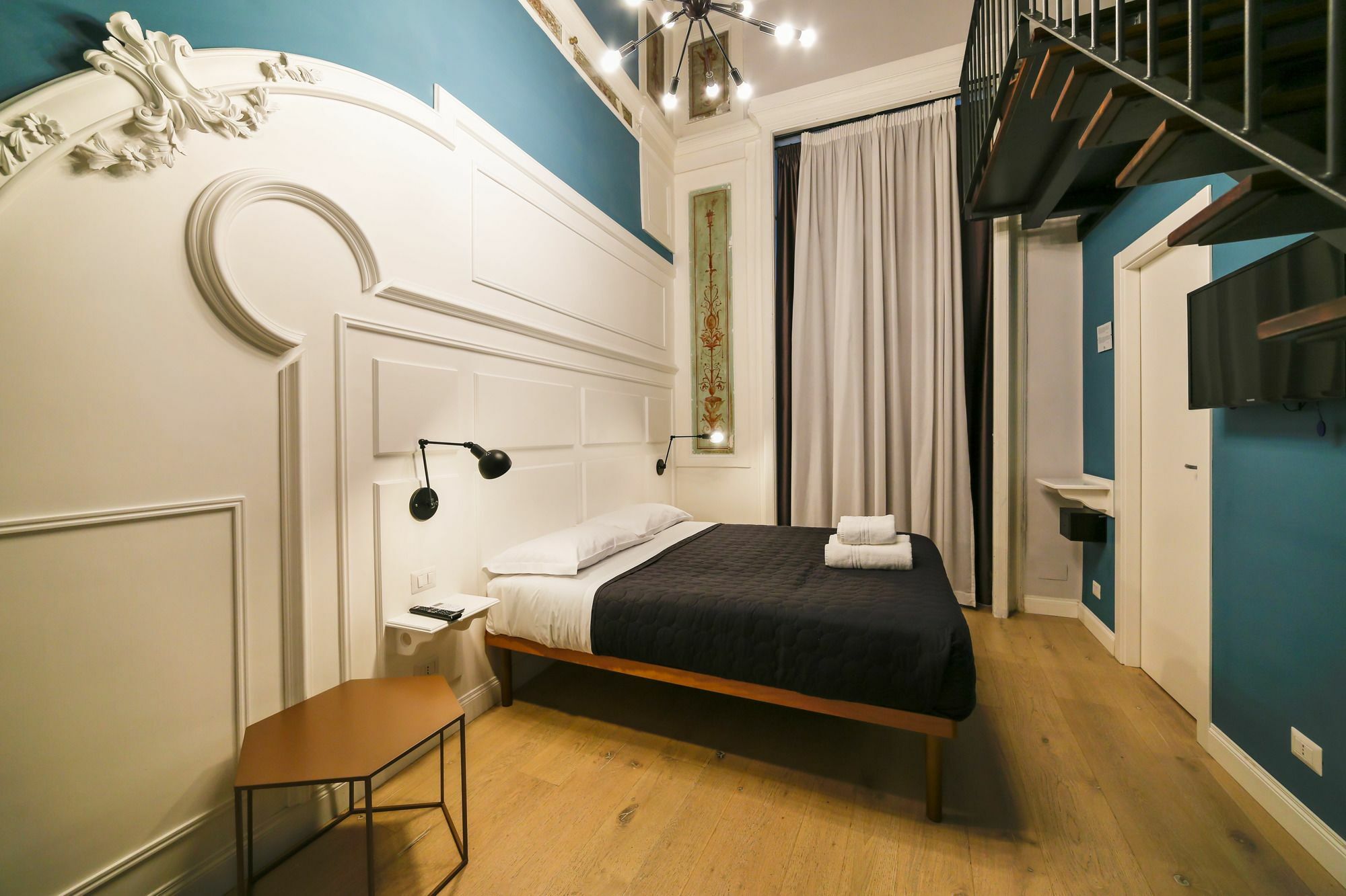 The Dante House By House In 2* Naples