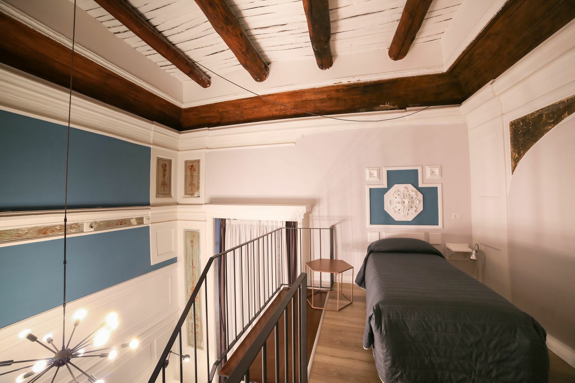 The Dante House By House In Bed & Breakfast